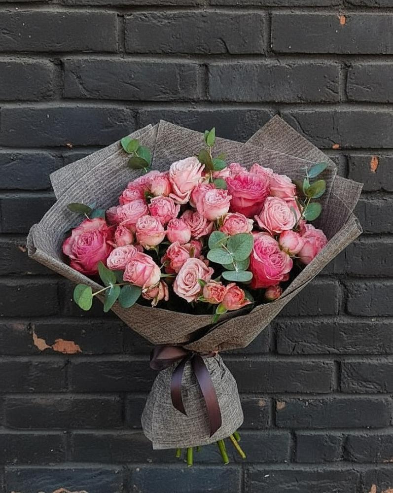 Букет цветов из: Розы в Архангельском Тульской области