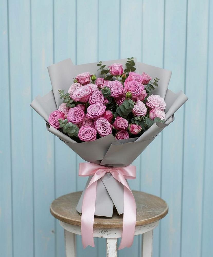 Букет цветов из: Розы в Архангельском Тульской области