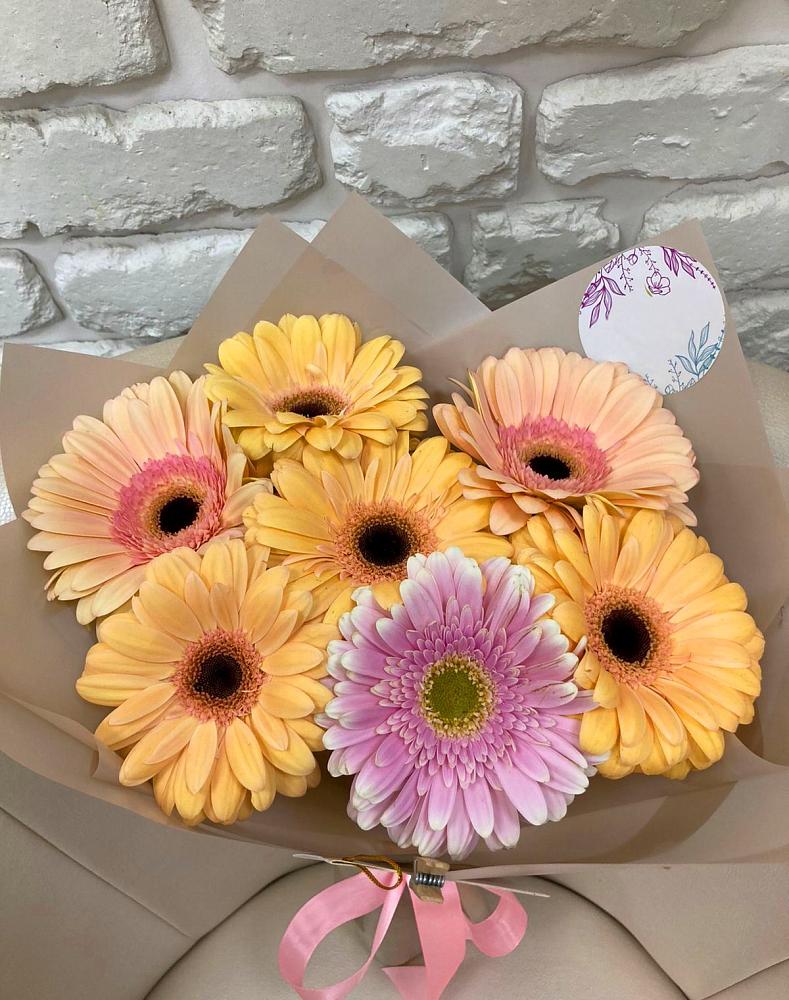 Букет цветов из: Герберы в Архангельском Тульской области