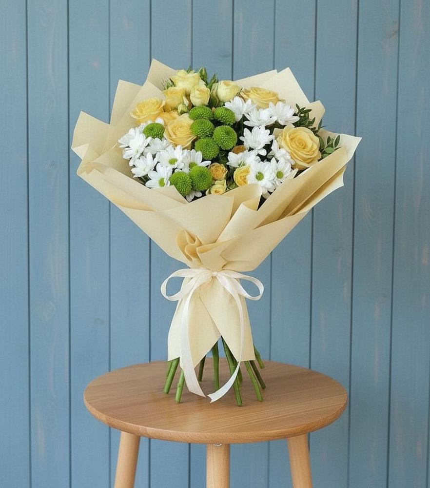 Букет цветов из: Хризантемы и Розы в Архангельском Тульской области