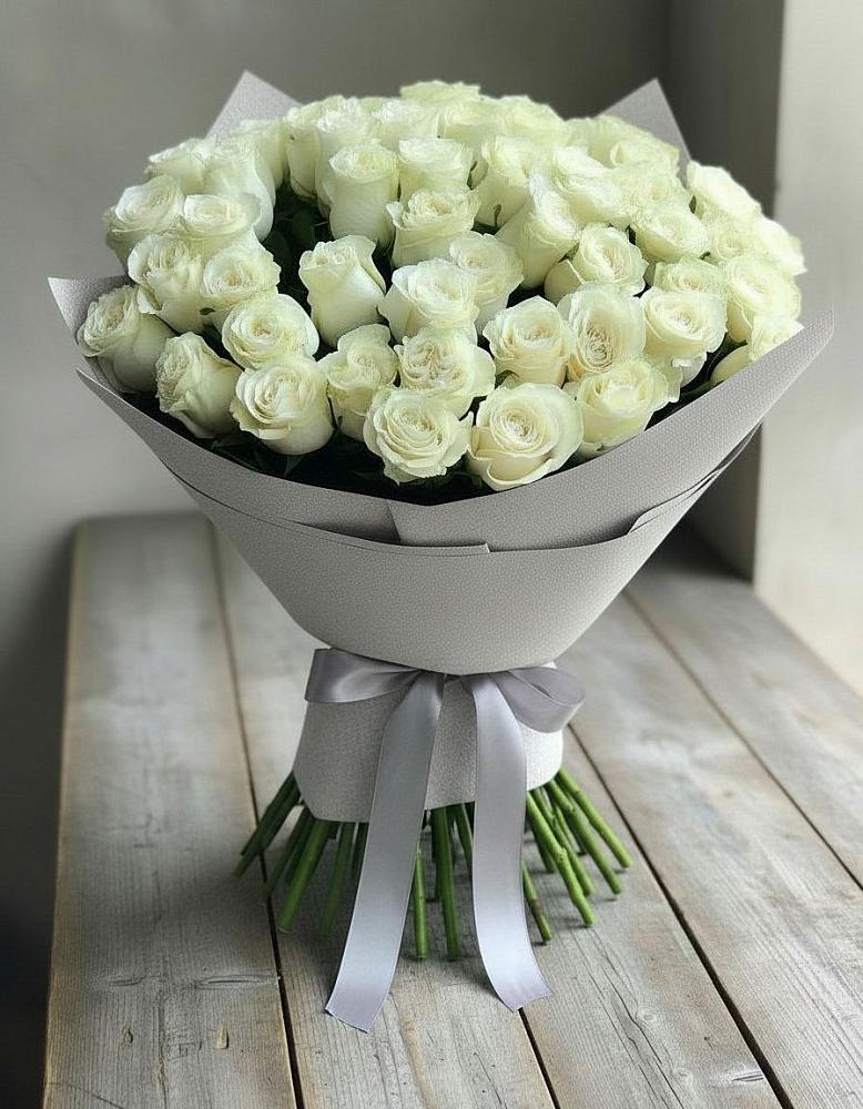 Букет 35 Белых роз в Архангельском Тульской области