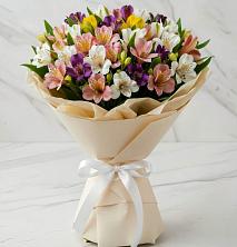 Букет цветов из:  Альстромерии в Архангельском Тульской области