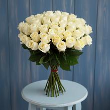 Букет 51 Белая роза Эдлесс Лав в Архангельском Тульской области