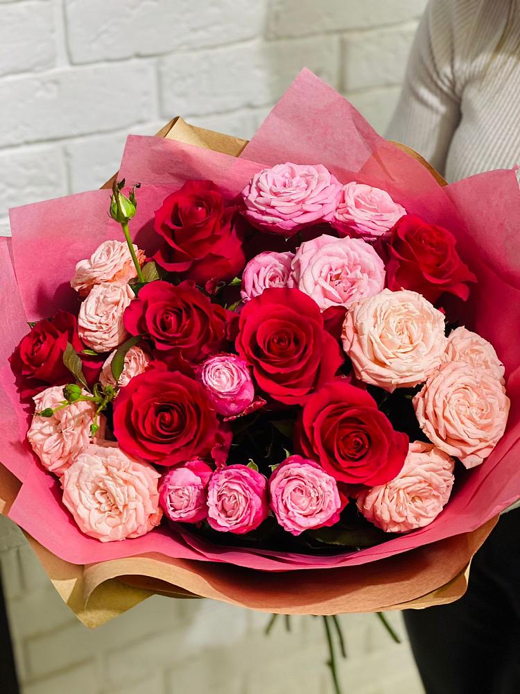 Букет цветов из: Розы в Архангельском Тульской области