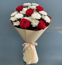 Букет цветов из:  Розы и Хризантемы в Архангельском Тульской области
