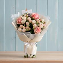 Букет цветов из:  Розы в Архангельском Тульской области